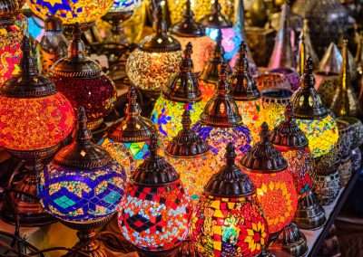 ACTIVITÉS CULTURELLES ET LOISIRS Excursions, visite des souks de la médina, artisanat d’art, détente…